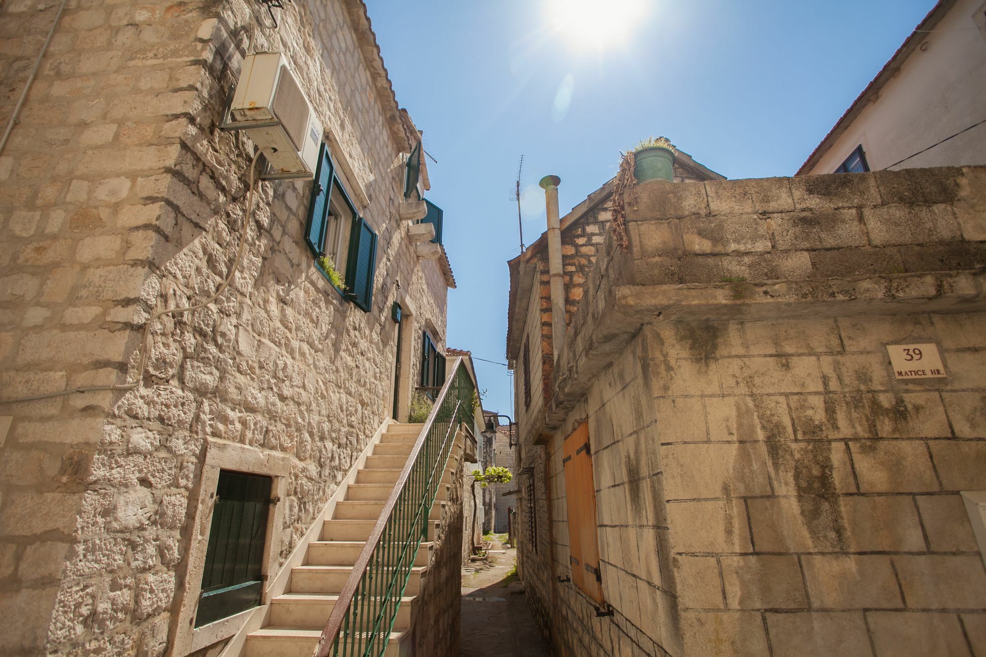 Guesthouse Ana Trogir Old Town Bagian luar foto